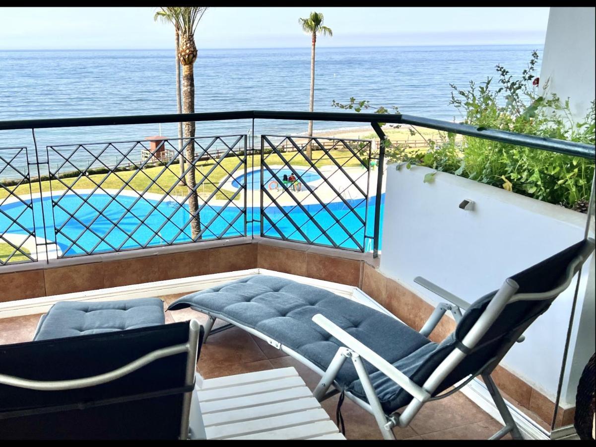 Mi Capricho 170 Beachfront Apartment Sitio de Calahonda Bagian luar foto