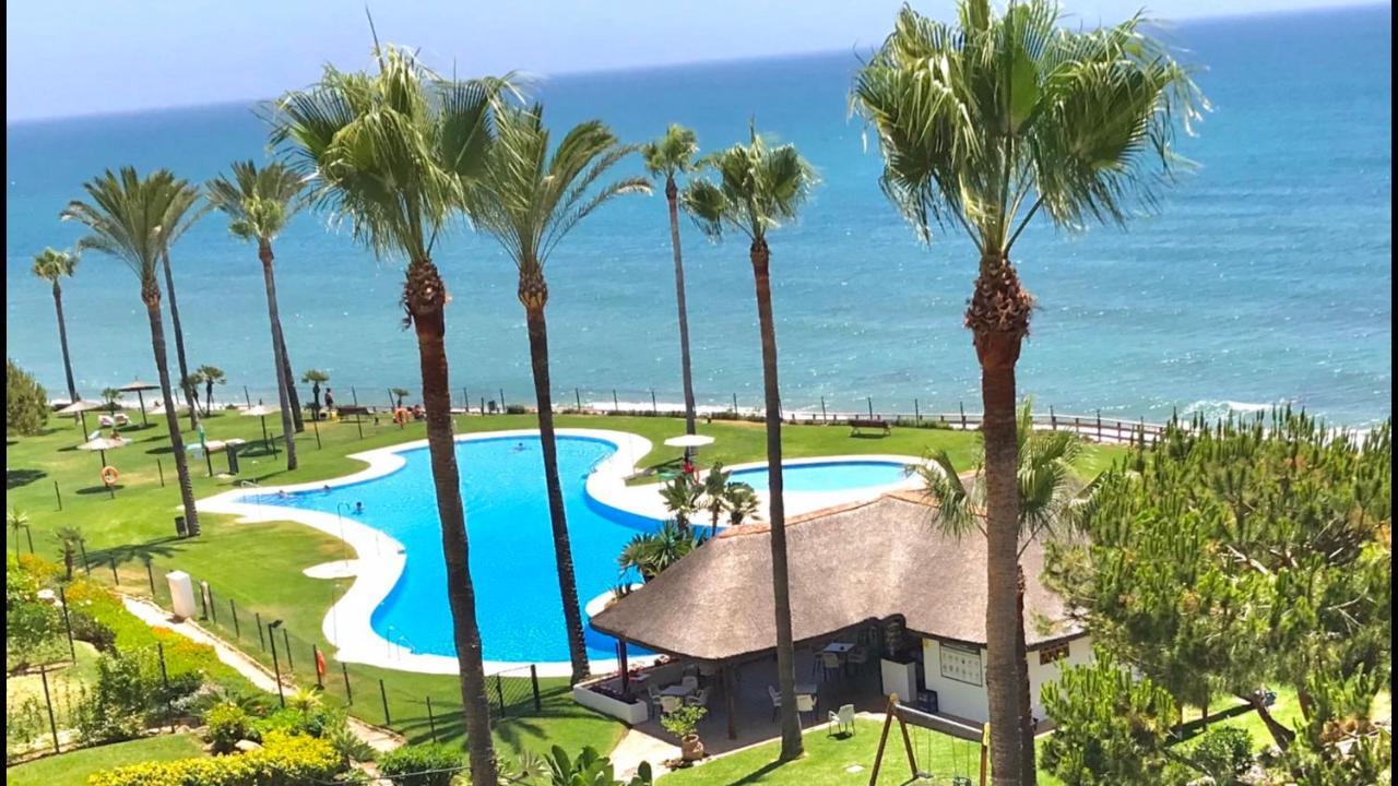 Mi Capricho 170 Beachfront Apartment Sitio de Calahonda Bagian luar foto