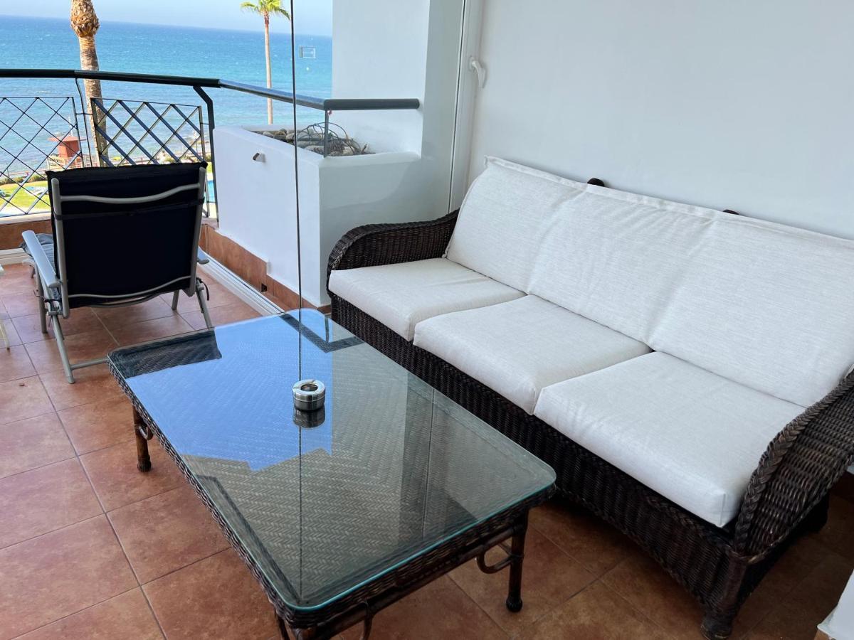 Mi Capricho 170 Beachfront Apartment Sitio de Calahonda Bagian luar foto