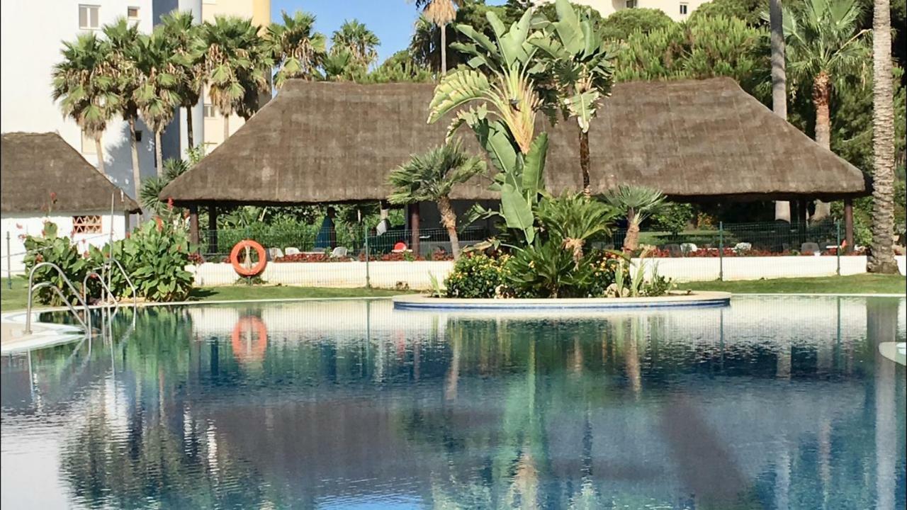 Mi Capricho 170 Beachfront Apartment Sitio de Calahonda Bagian luar foto