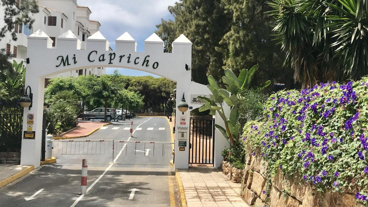 Mi Capricho 170 Beachfront Apartment Sitio de Calahonda Bagian luar foto